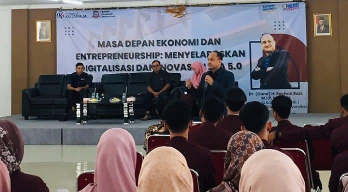Fachrul Razi Bakar Semangat Ratusan Mahasiswa Politeknik Kutaraja Banda Aceh