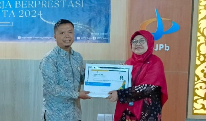 01903 kppn c Kemenag Kab. Solok kembali Raih Penghargaan dari KPPN