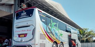 Menikmati 20 Jam Digoyang SAN JB5, Pariaman - Bengkulu