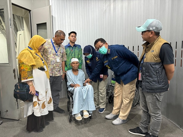 3 Jemaah Haji Sumbar Yang Dirawat di Arab Saudi Pulang ke Tanah Air 2 02201 jemaah haji sakit a