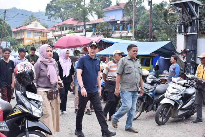 Harga Bahan Pangan di Sawahlunto Stabil, Pj Wali Kota Fauzan Hasan Cek Langsung ke Pasar 2 Wali