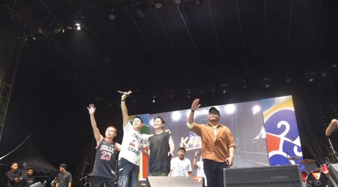Meriah, Puluhan Ribu Penonton Saksikan Kangen Band di Kota Pariaman
