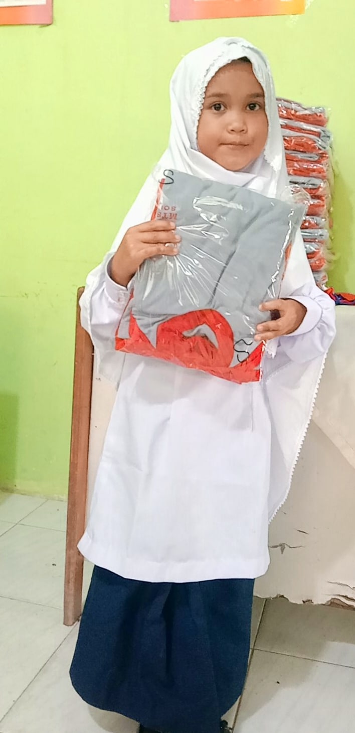Semangat Nike Fridayanti Terpancar di Masa MATSAMA MTsN 2 Solok 2 Semangat