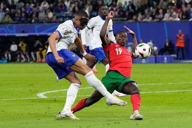 Euro 2024: Menang Dramatis, Spanyol Hadapi Prancis di Babak Semifinal 1 Prancis nuno mendes kylian m d505978
