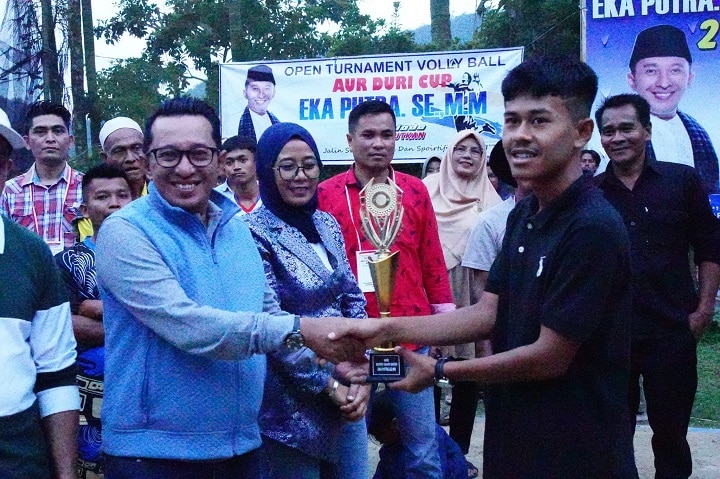 02708 eka turnamen volly a Patar Juara 1, Open Turnamen Volly Ball ADR Ke II Ditutup Bupati Eka Putra
