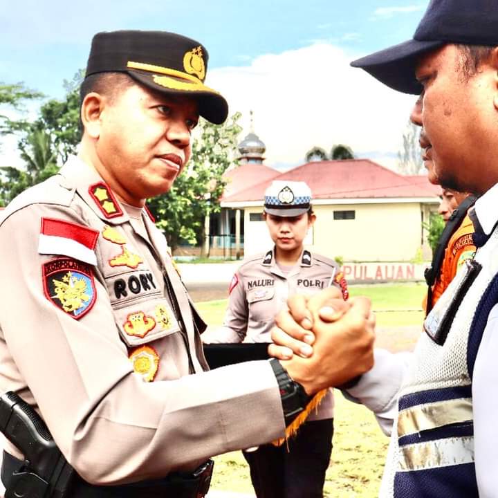 Pj. Bupati Kepulauan Mentawai Hadiri Apel Pasukan Operasi Mantap Praja Singgalang untuk Pengamanan Pilkada 2024