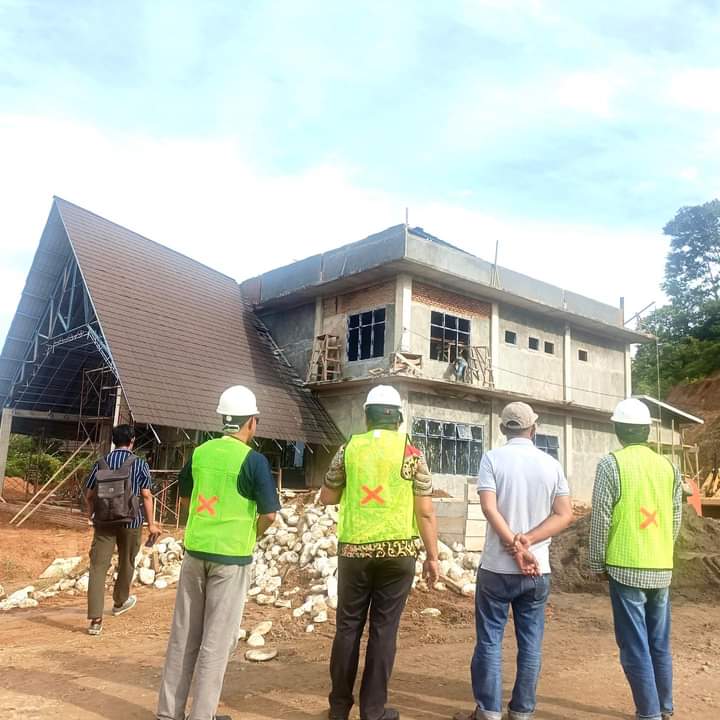 Kepulauan Mentawai Tinjau Pembangunan Gedung Perpustakaan Umum Daerah