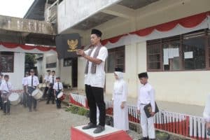 Upacara Peringatan HUT RI ke 79 di MA dan MTS Nagari Gantung Ciri Berjalan Khidmat 1