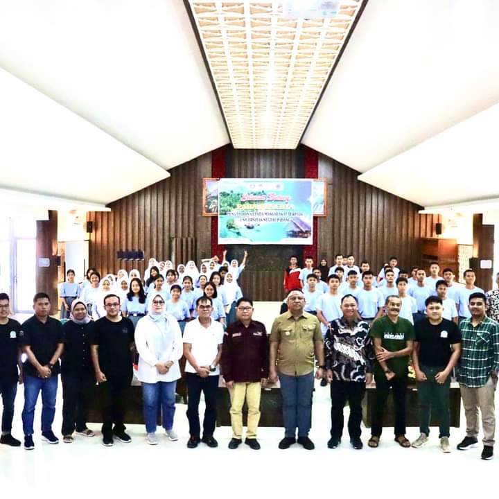 Pj. Bupati Kabupaten Kepulauan Mentawai Buka Kegiatan Pengabdian Masyarakat Universitas Negeri Padang