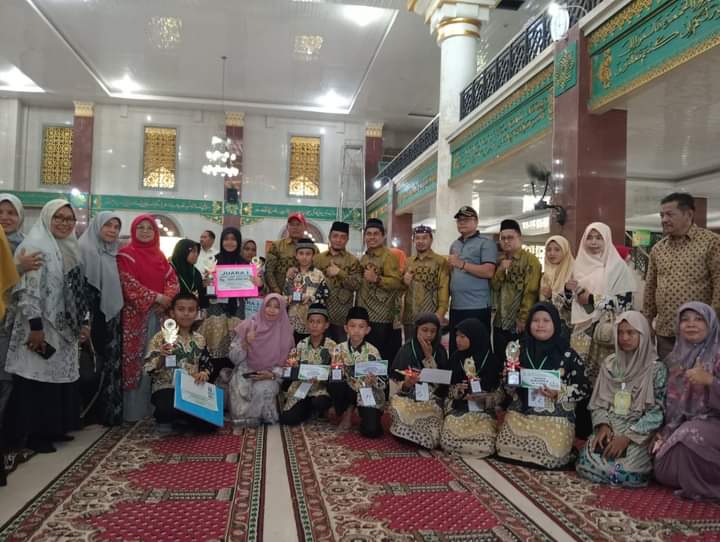 Bangga, Kabupaten Agam Raih Juara Umum 2 Porsadin VI Pesisir Selatan