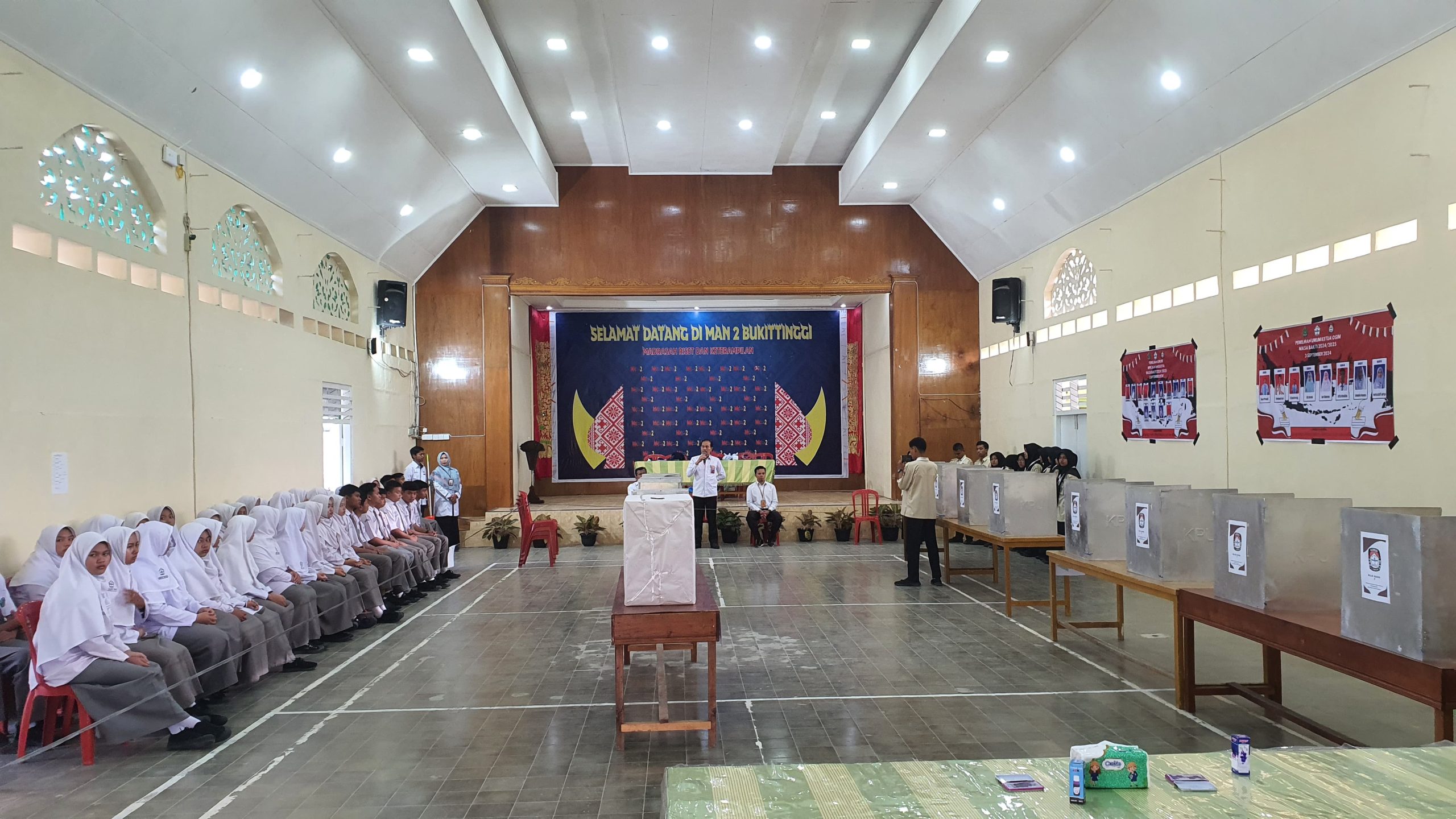 MAN 2 Bukittinggi Gelar Pemilu OSIM dan MPK 2 MAN 2 Bukittinggi Gelar Pemilu OSIM dan MPK