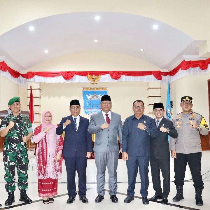 Pj. Bupati Kepulauan Mentawai Kukuhkan dan Lantik Dua Pejabat Tinggi Pratama