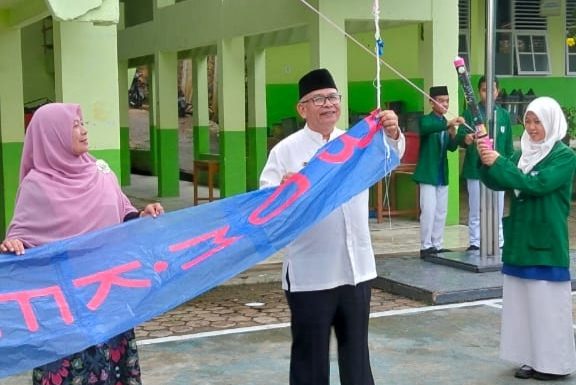 BOM 5, MAN 1 Solok PK Semarakkan Bulan Olahraga Madrasah