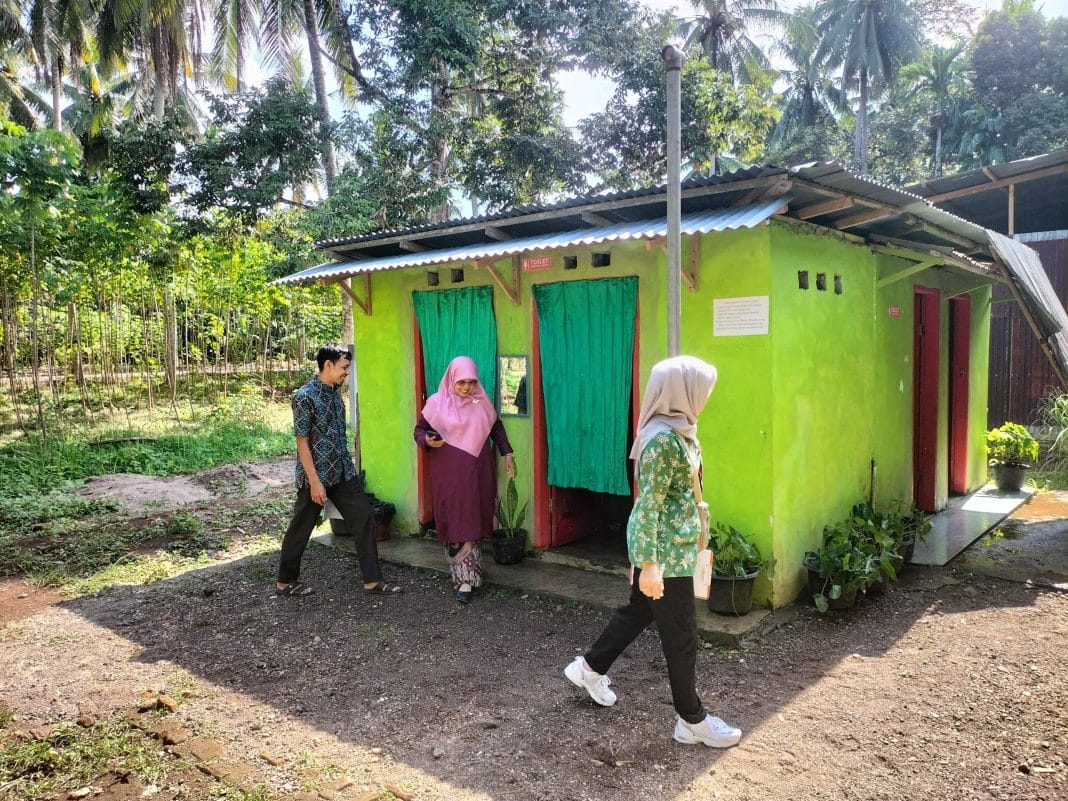 MIN 1 Kota Pariaman Dikunjungi Tim Verval Adiwiyata