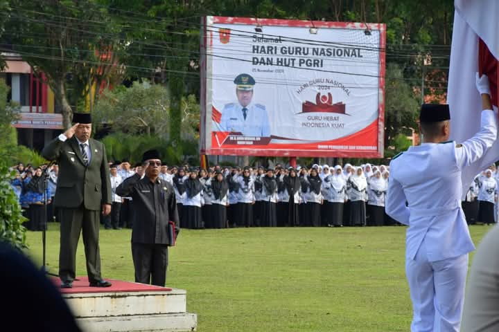 Khidmad, Peringatan Hari Guru dan Hari Kesehatan Nasional Tahun 2024 Tingkat Kabupaten Agam