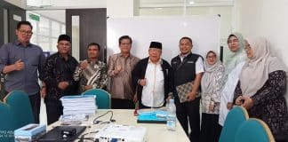 Kakan Kemenag Kota Pariaman Jalani Seminar Hasil Penelitian Program S3 di UNP