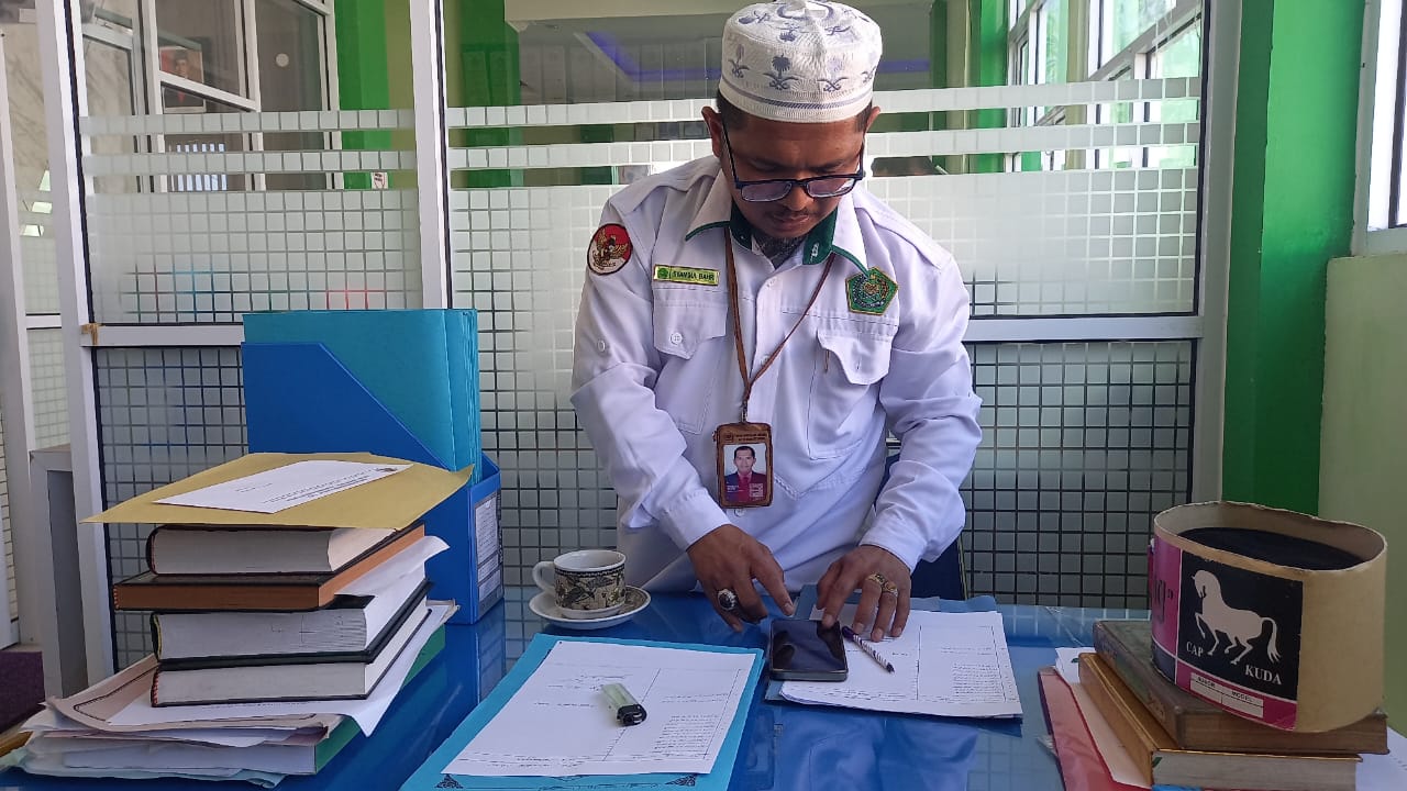 Kakan Kemenag Bukittinggi Beri Arahan kepada ASN KUA Kecamatan Guguk Panjang