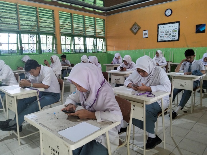 01007 man 2 solok ujian b Siswa Kelas XII MAN 2 Solok Ikuti Ujian Madrasah