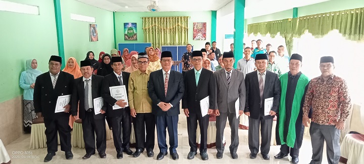 Satu Promosi, 6 Pejabat Kemenag Kota Pariaman Dilantik 2 01605 pejabat kemenag pariaman b
