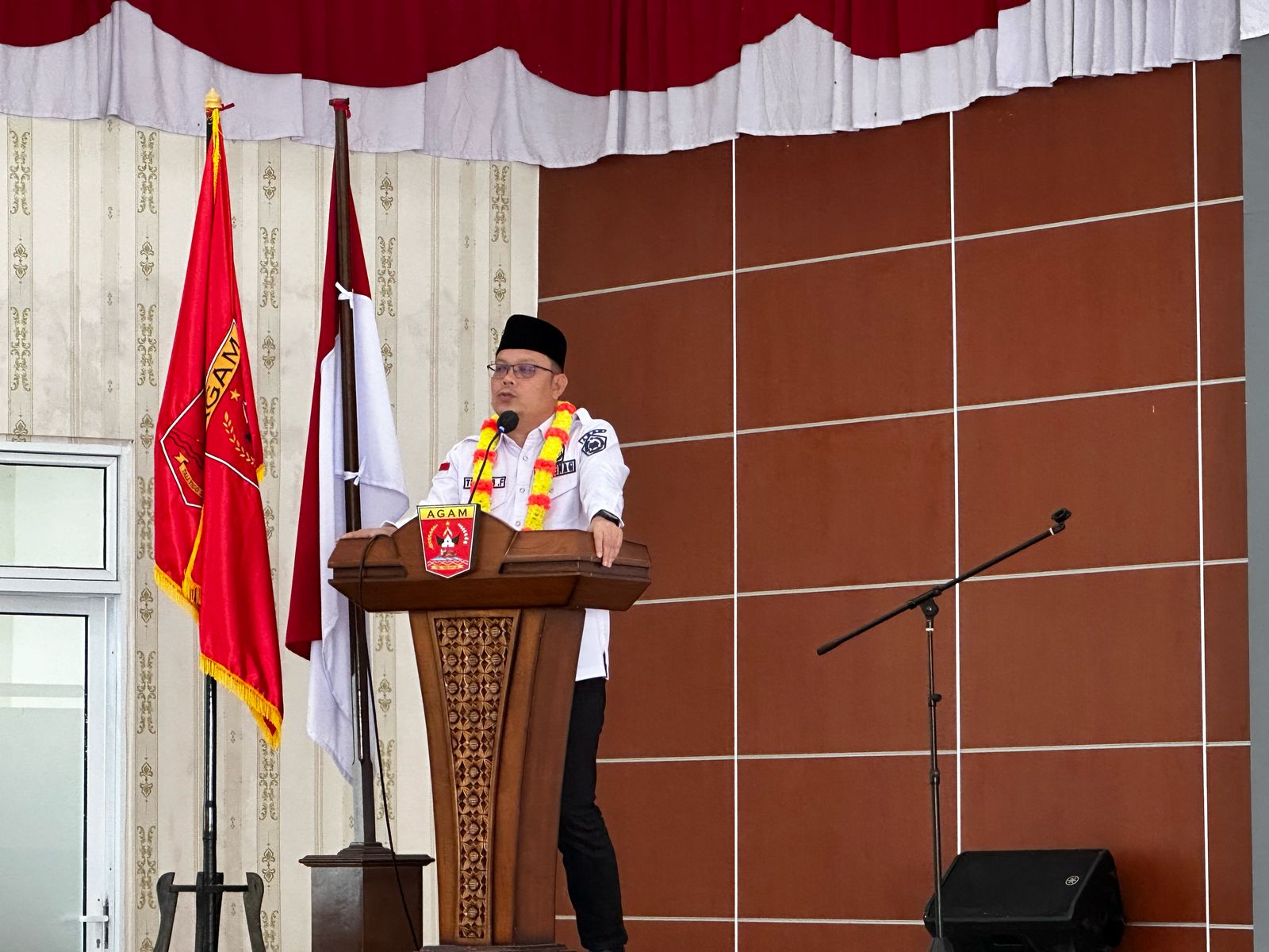 Perisahan Siswa Kelas IX MTsN 4 Agam Dihadiri Bupati, Thomas Febria: Menuju Masa Depan Cerah