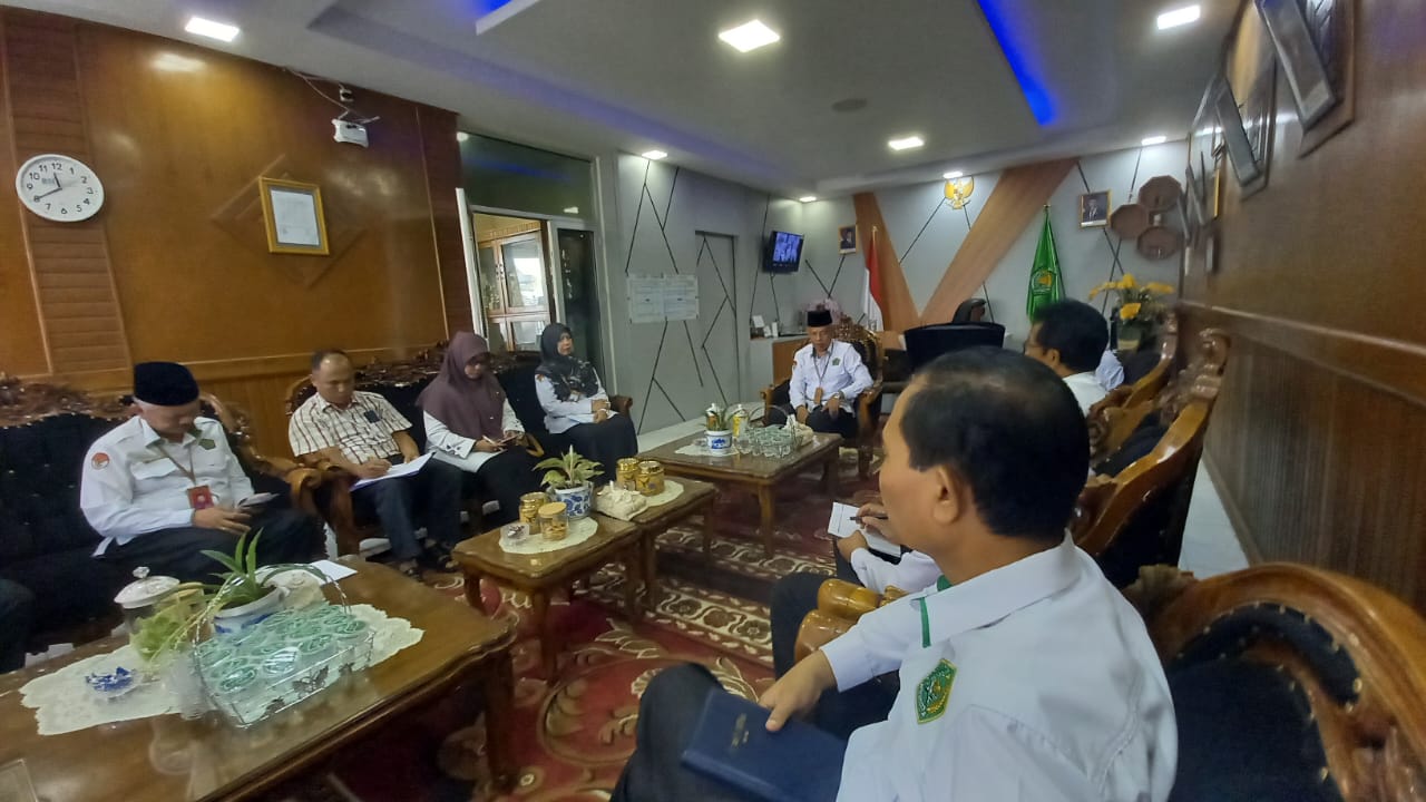 Sukseskan Lounching Gerakan Penanaman 1 Juta Pohon, Kemenag Kota Bukittinggi Gelar Rapat Persiapan