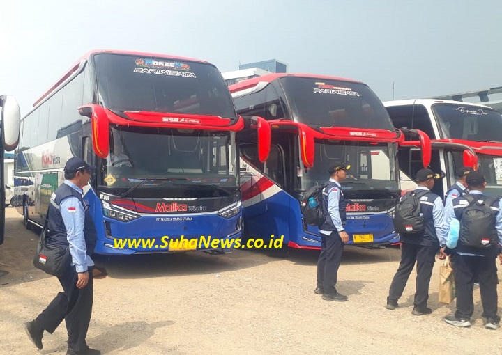 Dilepas Menteri Agama, 227 Petugas Daker Bertolak ke Tanah Suci 2 00801 angga petugas haji 2025 bus