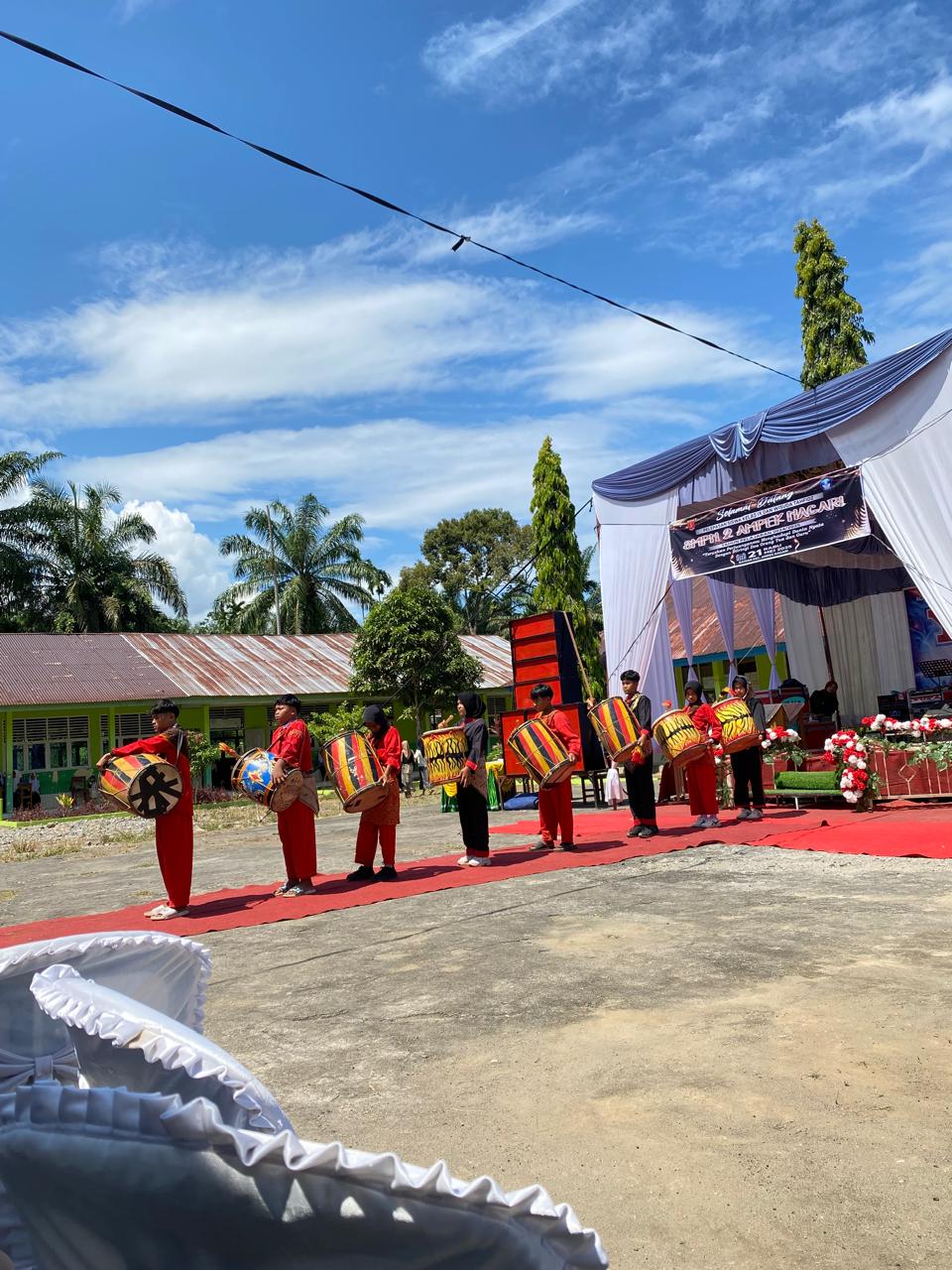 SMPN 2 Ampek Nagari Gelar Wisuda Tahfidz Perdana Bersamaan Pelepasan Siswa