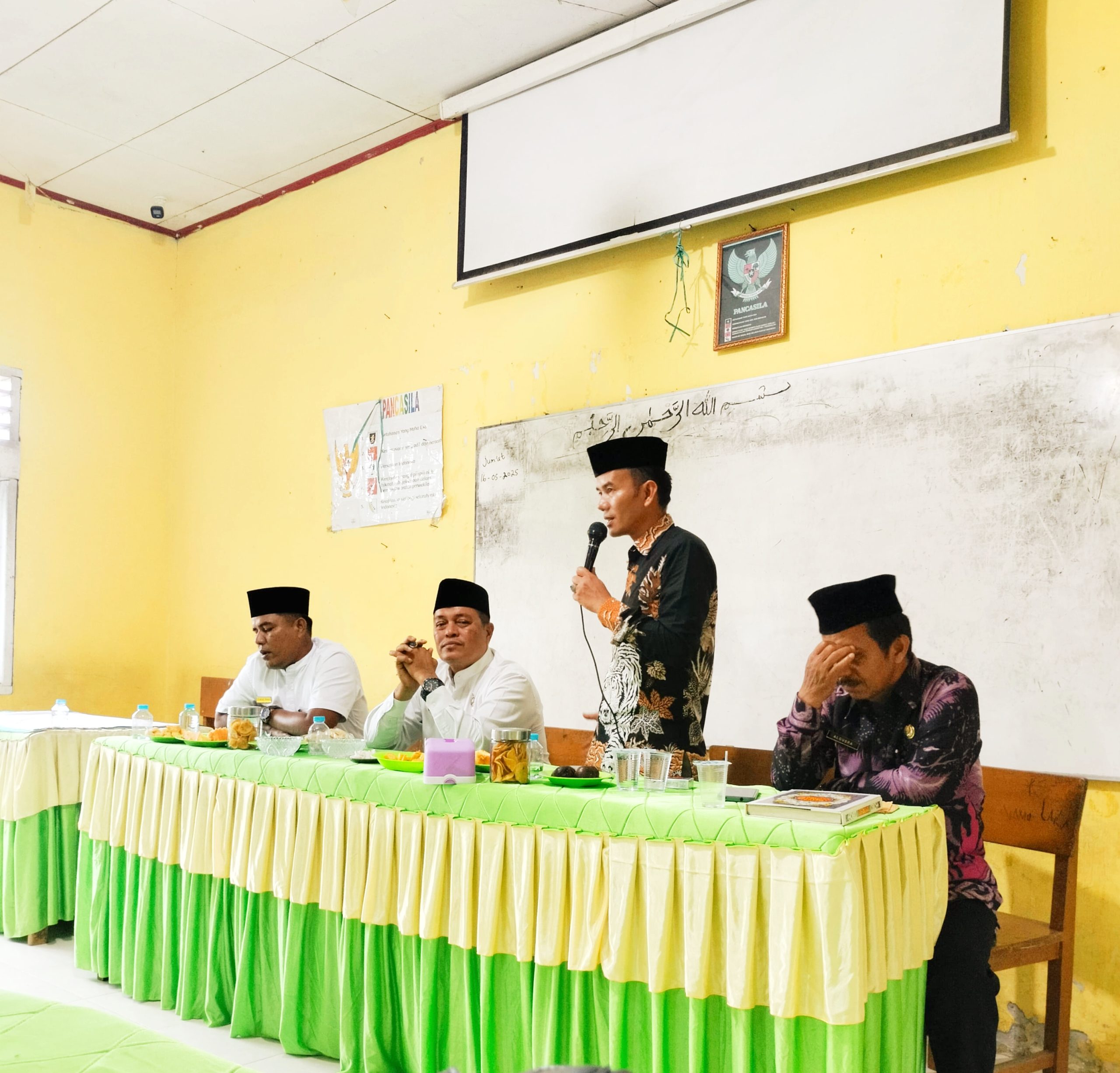 KKG PAI Kecamatan Lubuk Basung Gelar Pertemuan di SDN 21 Surabayo