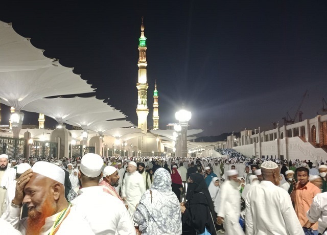 Magrib di Masjid Nabawi, Jemaah Haji Kabupaten Solok Nikmati Suasana Kota Nabi 5 02804 haji 2025 nabawi d