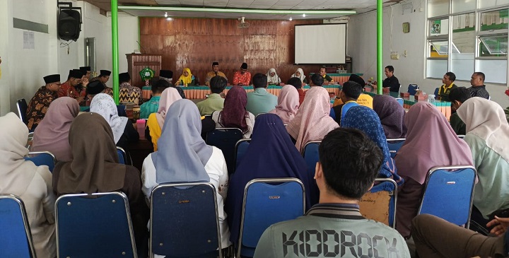 00201 rapat haji b