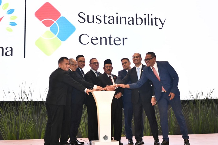 Perkuat Talenta Hijau untuk Dukung NZE Pertamina, Universitas Pertamina Resmikan Sustainability Center 1 01405 komisaris pertamina b