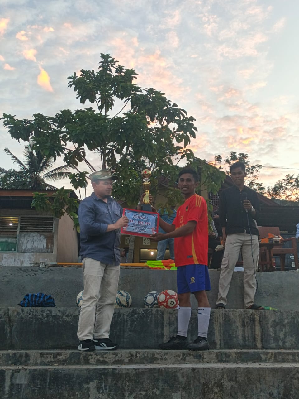 Bujang Sembilan FC Danau Kembar Tubangkan Huller Era FC dengan Skor akhir 2-0 3 IMG 20250821 WA0025