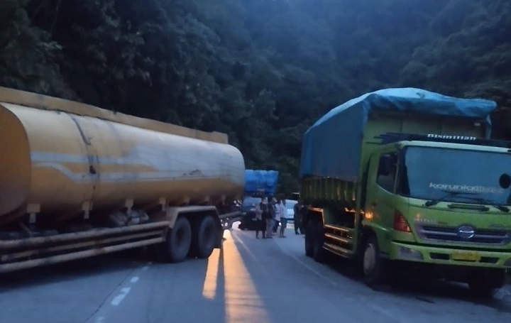 01801 macet sitinjau c