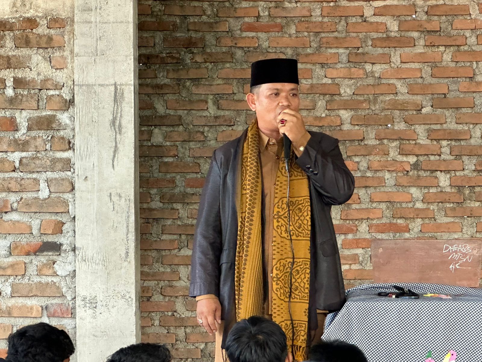MTsN 4 Agam Gelar Tabligh Akbar Maulid Nabi, Ustadz Syahrul Ungkap Keistimewaan Malam Kelahiran Rasulullah 8 MTsN 4 Agam Gelar Tabligh Akbar Maulid Nabi, Ustadz Syahrul Ungkap Keistimewaan Malam Kelahiran Rasulullah