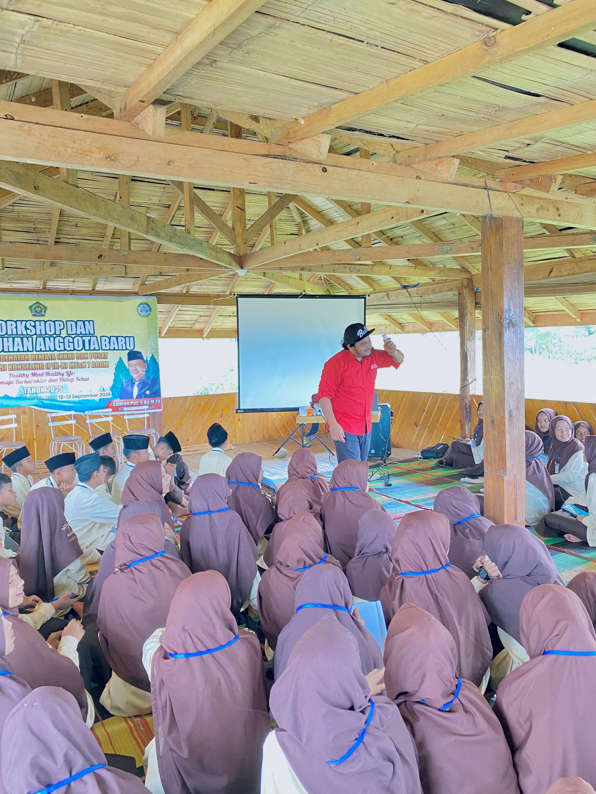 89 Siswa MTsN 7 Agam Ikuti Workshop KKR-PIK-R di Lima Puluh Kota