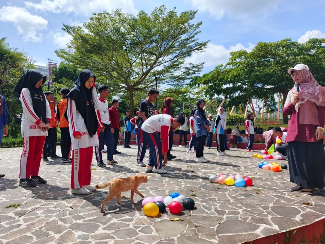 FKUB Kota Bukittinggi Gelar Outbond Pengurus OSIS dan Pemuda Lintas Agama