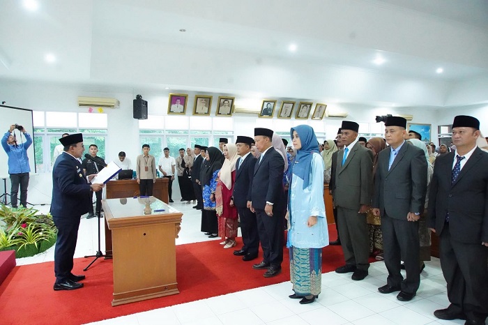 Lantik a Bupati