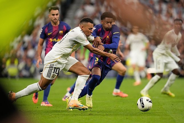 El Clasico La Liga: Real Madrid Tundukkan Barcelona 2-1 1 Real madrid vs barce bfdca22