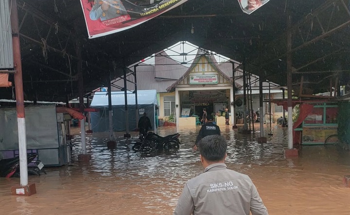 02704 banjir pakan kamih a