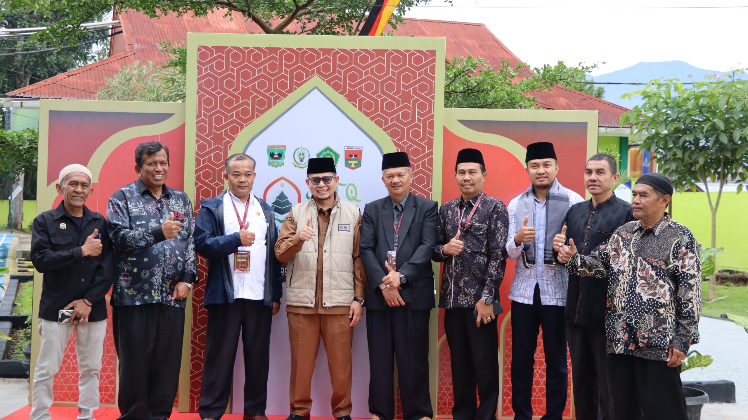 Kunjungi Venue KTIQ/KTIH, Wawako Ibnu Asis Beri Suntikan Motivasi Untuk Kafilah Bukittinggi 3 IMG 20251216 WA0073 1