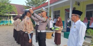 Kasat Lantas Polres Pariaman Lantik 45 Anggota PKS MTsN 3
