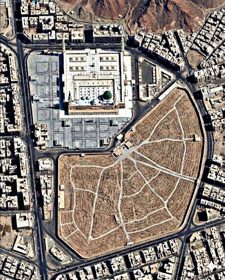 Baqi, Jiwa Madinah yang Tak Pernah Dipindahkan 6 02602 makam baqi madinah e