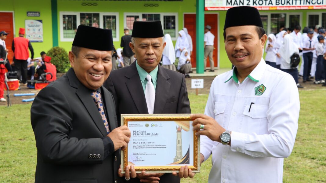 MAN 2 Kota Bukittinggi Borong Berbagai Penghargaan HAB 80