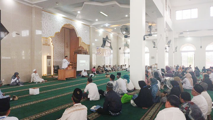 Buka Manasik di Kab. Solok, Kakanwil Kemenhaj Sumbar Motivasi Jemaah