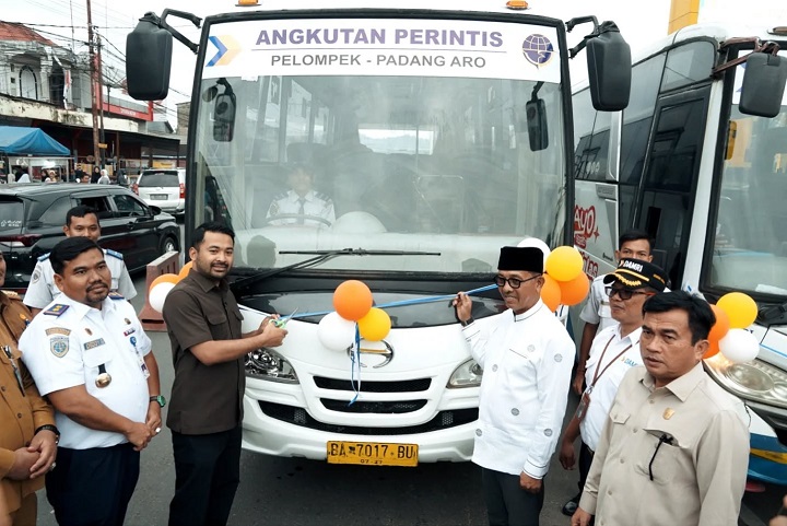Kini Bus DAMRI Miliki Rute Padang Aro - Pelompek / Kerinci 2 02506 bus damri b