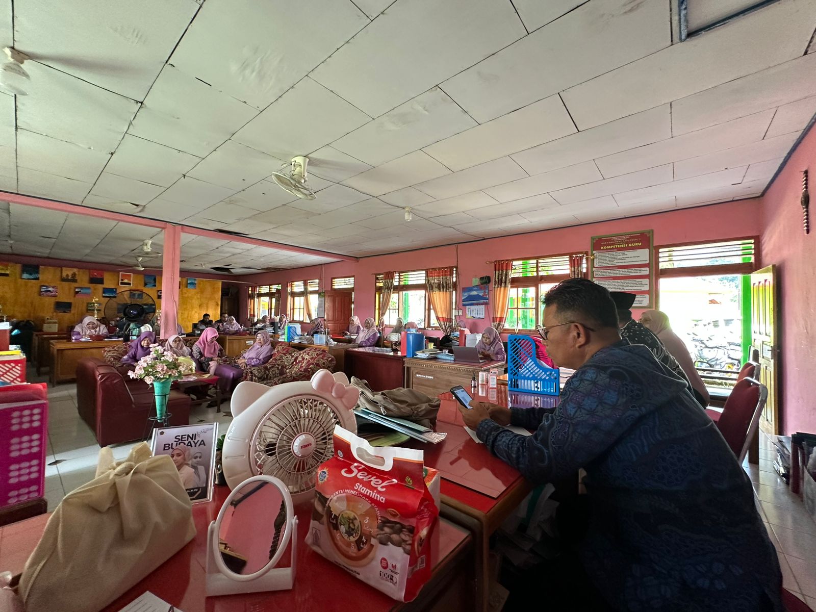 Kepala MTsN 4 Agam Pesankan Asta Protas pada Tarhib Ramadhan 1447 H 5 Kepala MTsN 4 Agam Pesankan Asta Protas pada Tarhib Ramadhan 1447 H