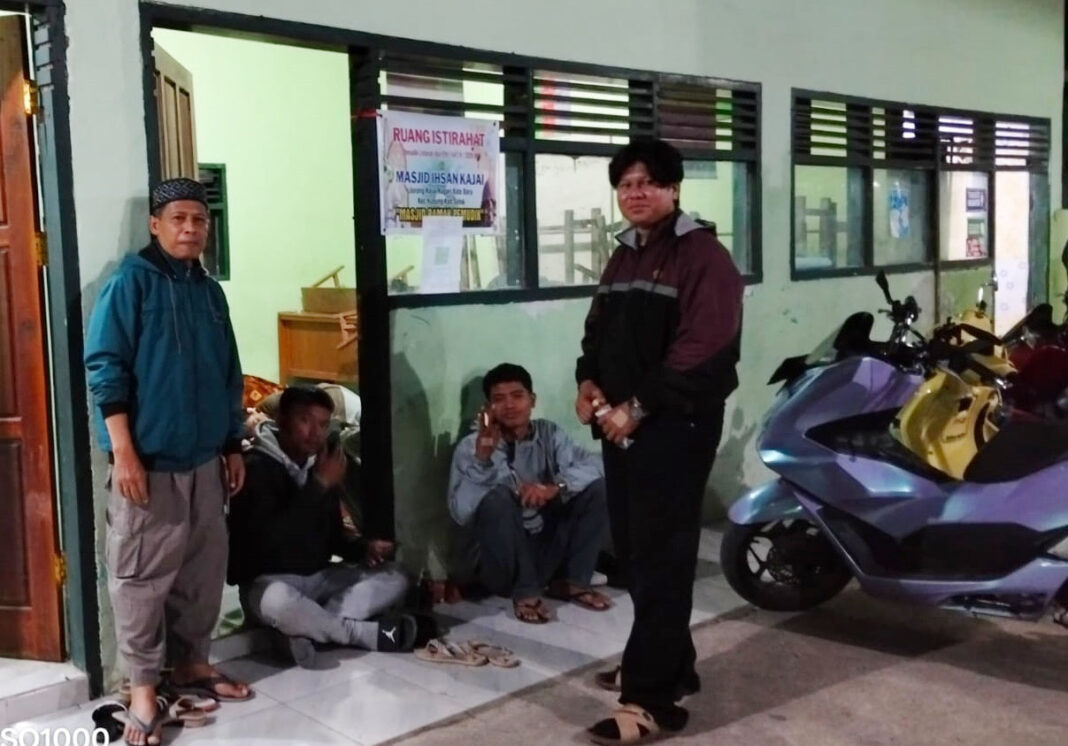 Club Motor Singgahi Masjid Ihsan Kajai Koto Baru, Istirahat Menjelang Pagi