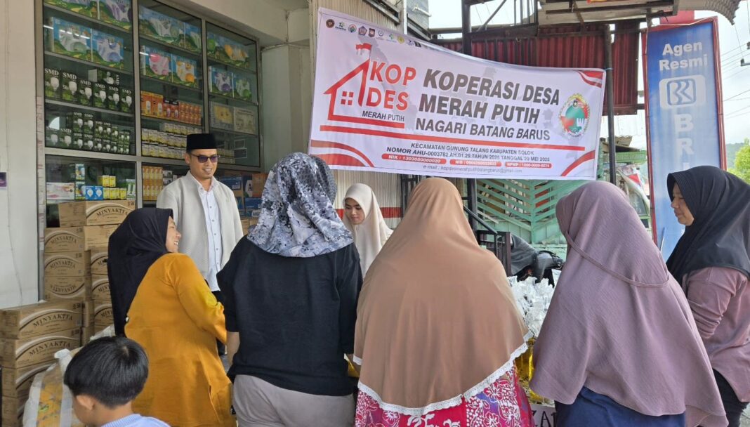 Jelang Lebaran, Koperasi Desa Merah Putih Nagari Batang Barus Gelar Bazar Sembako Murah