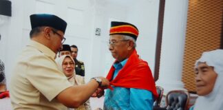 Bukittinggi Berangkatkan 255 Calon Haji 2026, Wako: “Pastikan Wukuf di Arafah, Itu Intinya!”