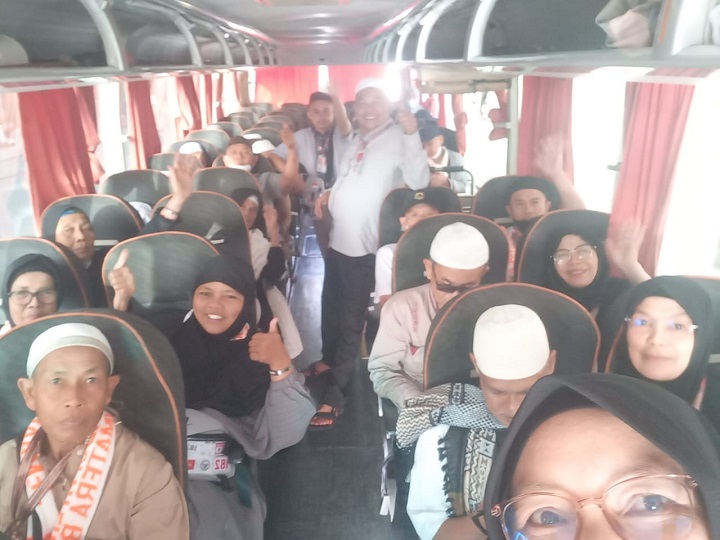 00602 jadwal ziarah madinah a